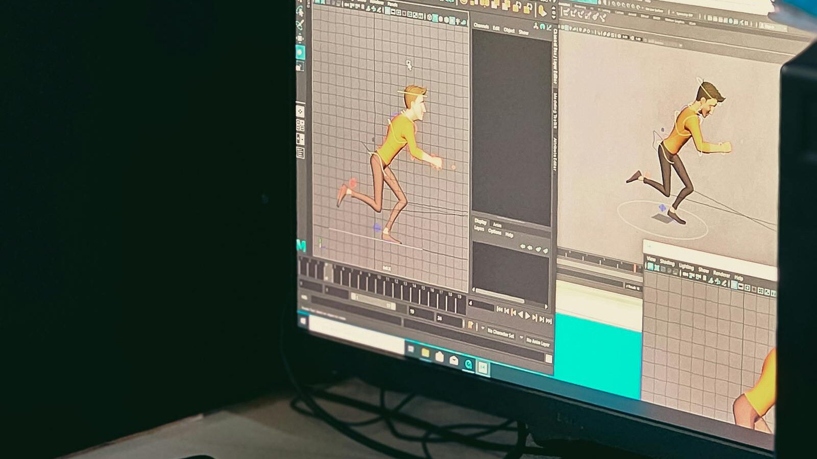 Motion-designer arbejder med animation i Adobe After Effects